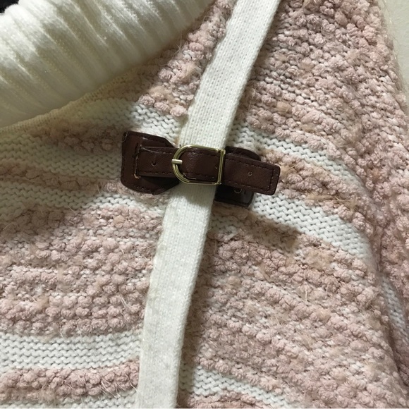 Calvin Klein Cream Pink sweater cape with buckle turtleneck M/L - Picture 5 of 10